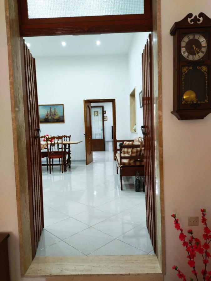 Nonno Ciccio Apartment Lizzano  Ngoại thất bức ảnh