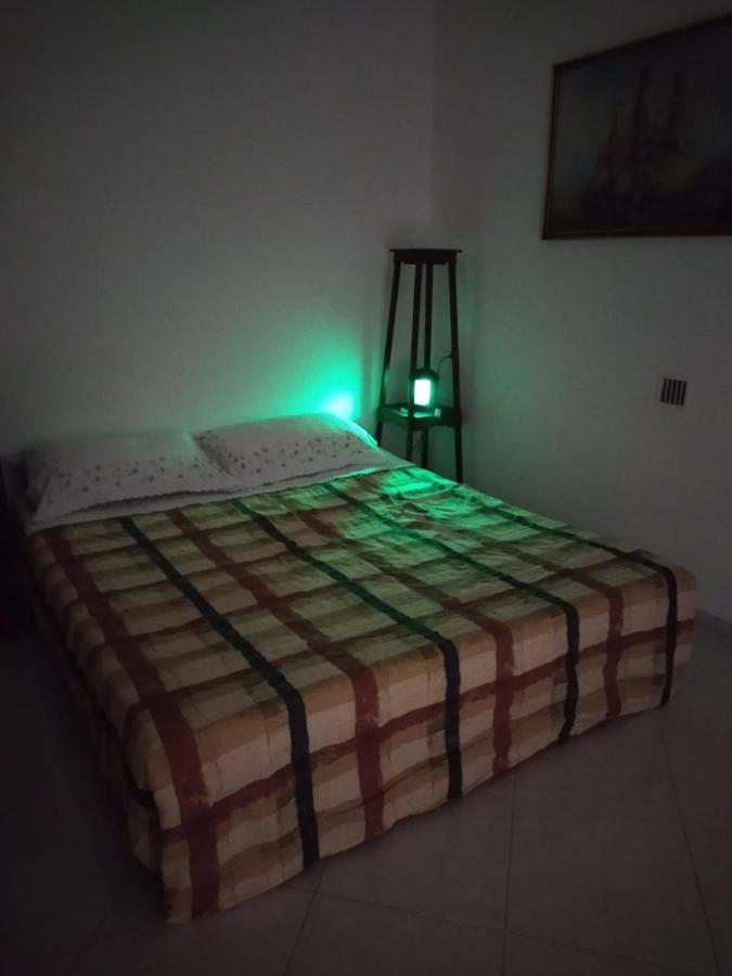 Nonno Ciccio Apartment Lizzano  Ngoại thất bức ảnh